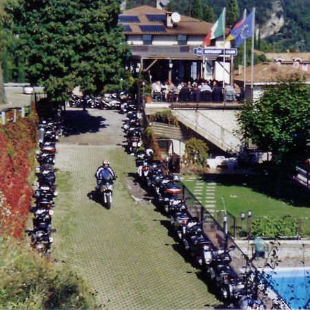 Albergo Deva Рива-дель-Гарда Экстерьер фото